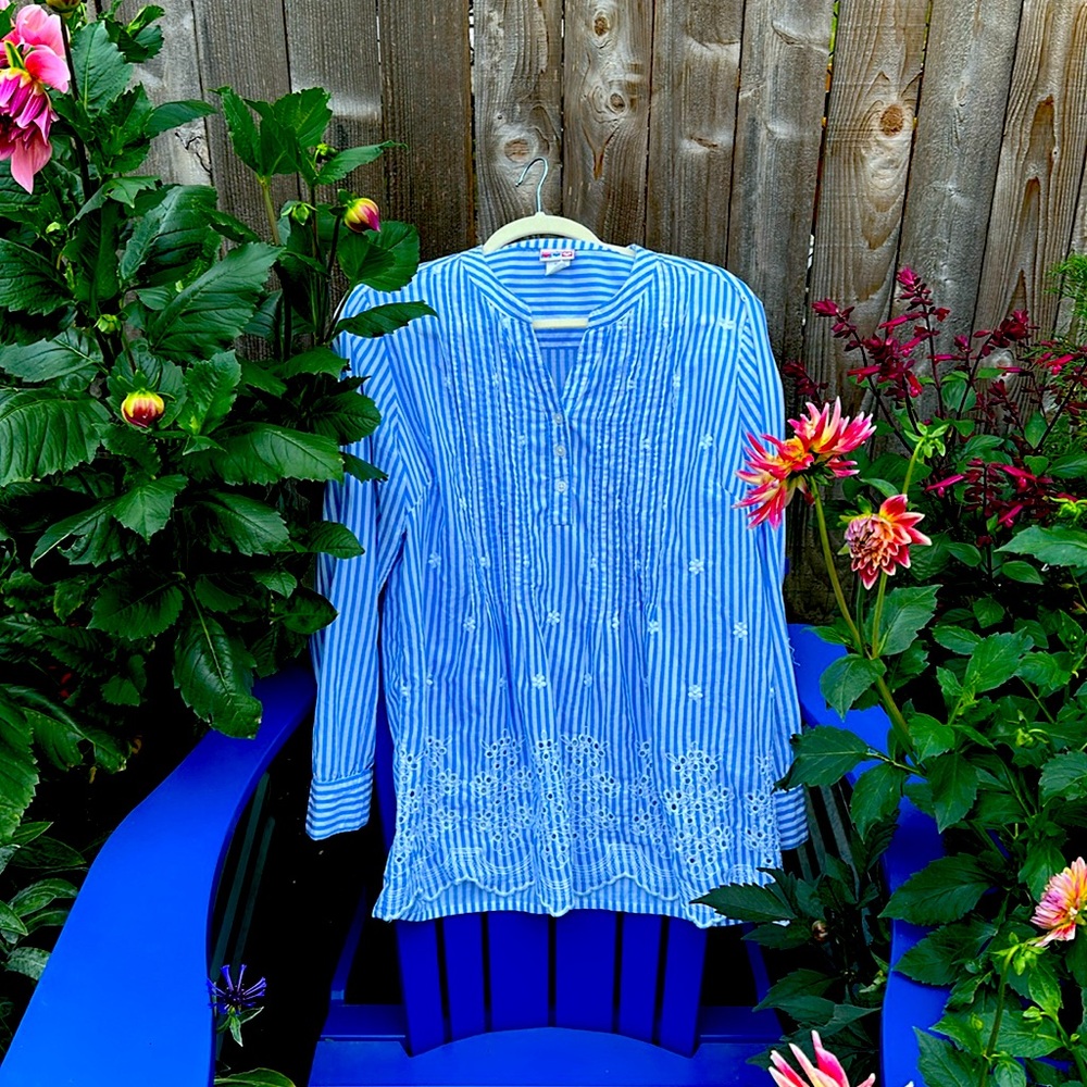 American Sweetheart Top Vintage Striped Embroidered Cut out blue white size L